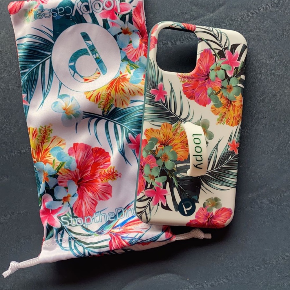 Loopy phone case